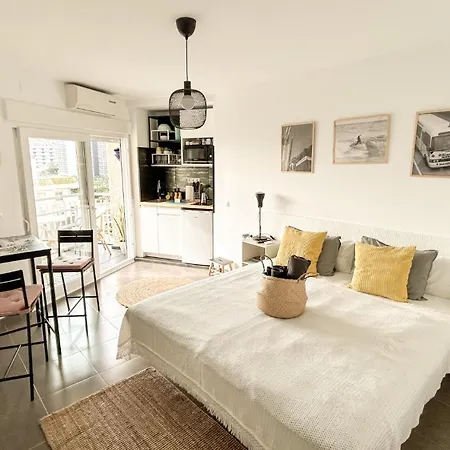 Vistas Al Mar A 1 Min De Playa Con Parkig Gratis Appartement