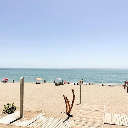 Vistas Al Mar A 1 Min De Playa Con Parkig Gratis Benalmadena