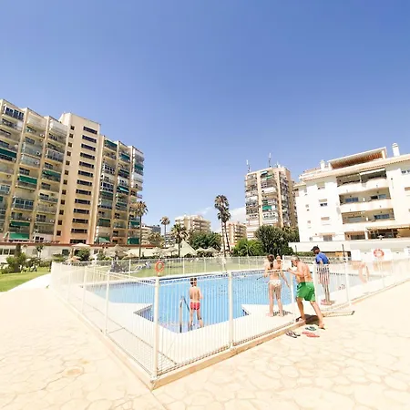 Vistas Al Mar A 1 Min De Playa Con Parkig Gratis Apartment Benalmadena